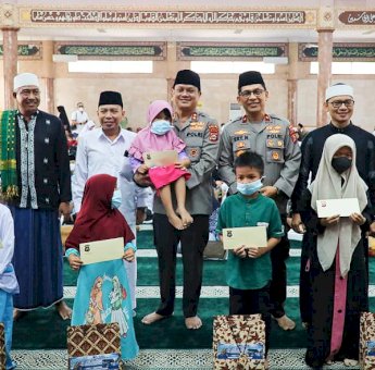 Sambut Hari Raya Idul Yatama, Polda Banten Adakan Santunan Anak Yatim