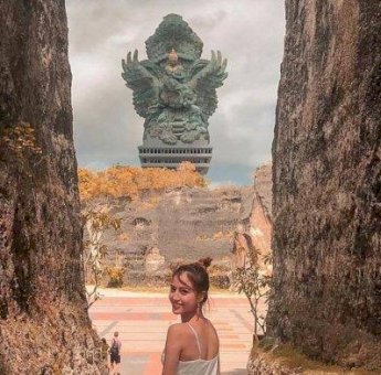 Bikin Jatuh Hati! Inilah 5 Wisata di Bali yang Viral dan Diminati