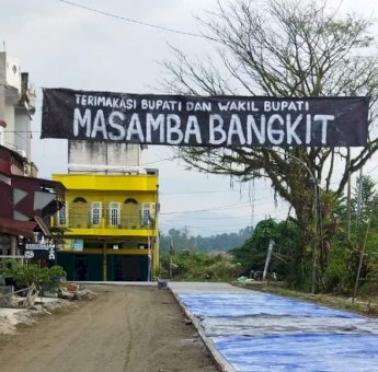 Ruas Jalan Dalam Kota Masamba Mulai Dibeton, Warga: Terima Kasih Bupati-Wabup