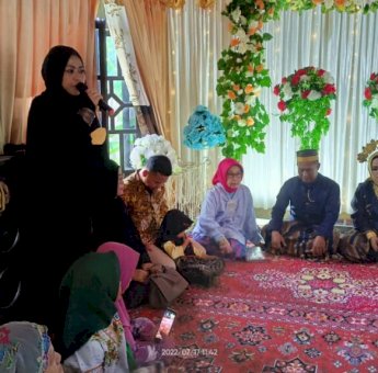 Erna Rasyid Taufan Sampaikan Nasihat Perkawinan di Acara Akad Nikah