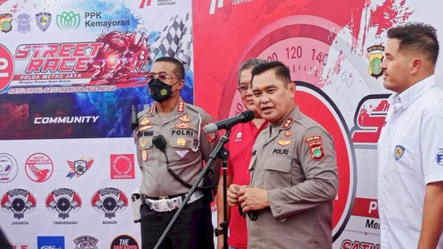 Kapolda Metro Jaya Irjen Pol Fadil Imran Membuka Street Race Ke 4 di Jalan Benyamin Sueb, Jakarta, Sabtu (03/09/2022). (FOTO. Wahyu Widodo/republiknews.co.id)