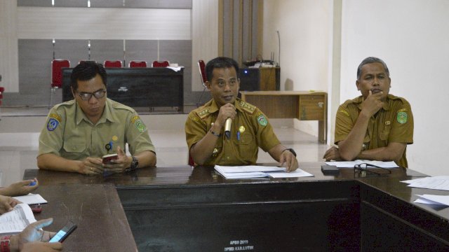 Kepala DPMD Luwu Timur, Halsen.