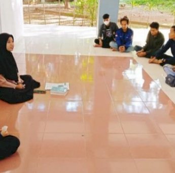 IWA Mbojo Unhas Gelar Latihan Dasar Kepenulisan