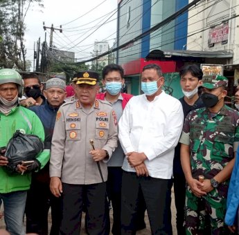 Mahasiswa, Pemkot dan TNI/Polri di Bekasi Bagikan Sembako ke Ojek Online