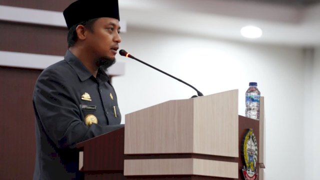 Gubernur Sulsel Andi Sudirman Sulaiman, memberikan sambutan saat Rapat Paripurna DPRD Sulsel, Kamis (15/09/2022). (Istimewa)
