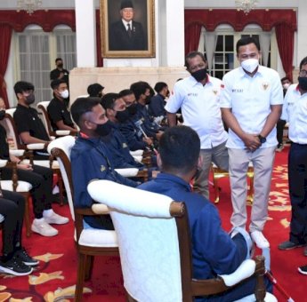 Presiden Jokowi Beri Tambahan Bekal Timnas Sepak Bola Amputasi yang Lolos ke Piala Dunia