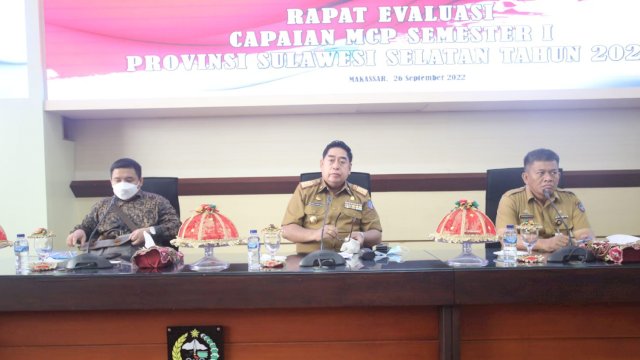 Rapat Evaluasi Capaian Monitoring Center Prevention (MCP) Semester I Provinsi Sulsel, di Ruang Rapat Pimpinan Kantor Gubernur Sulsel, Senin (26/09/2022). (Istimewa)