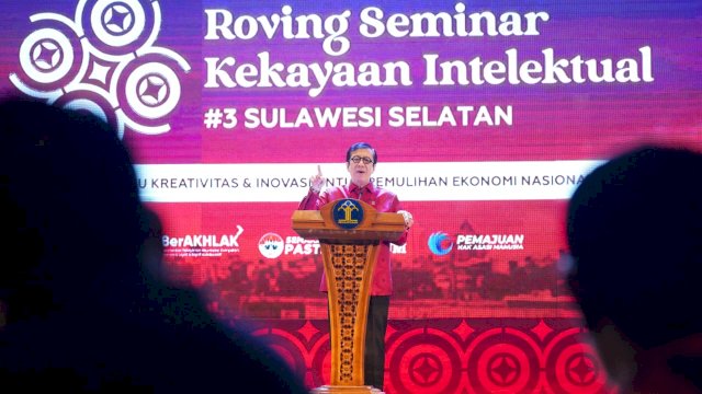 Menkumham Yasonna Laoly saat menghadiri Roving Seminar KI, di Hotel Four Points Makassar, kemarin. (Dok. Kanwil Kemenkumham Sulsel)