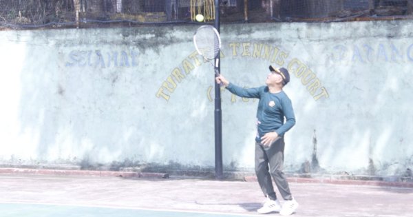 HUT TNI ke-77, Bupati Jeneponto dan Dandim 1425 Kompak Dalam Pembukaan Turnamen Tenis