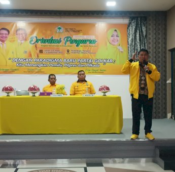 Orientasi Pengurus, Kaharuddin Kadir Paparkan Materi Ke-Golkar-an Bekali Kader Semangat Militansi dan Loyalitas
