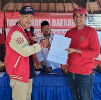 Ketua DPRD Makassar Rudianto Lallo Resmi Pimpin IKA UNHAS Makassar
