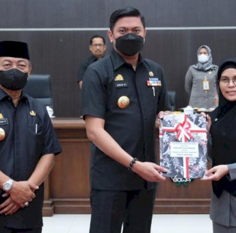 Bupati Gowa Serahkan Ranperda APBD Perubahan 2022, Harap Segera di Bahas