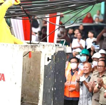 Anies Baswedan Bertekad Ciptakan Jakarta yang Bebas Dari Kabel Berantakan