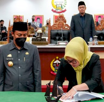 Di Paripurna DPRD Sulsel, Gubernur Usulkan Nota Keuangan Untuk APBD Perubahan 2022