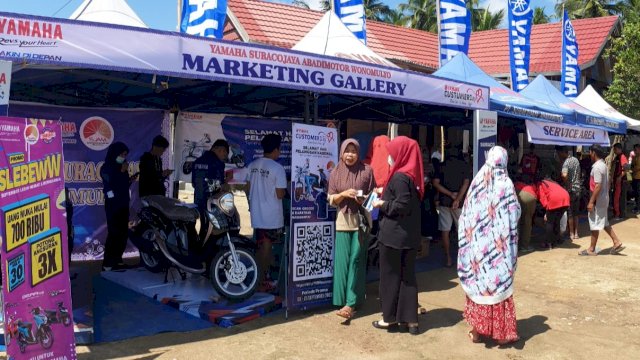 Layanan servis gratis dan ganti oli gratis yang diberikan Yamaha kepada pelanggan setianya di wilayah Sulselbar. (Foto: Istimewa)