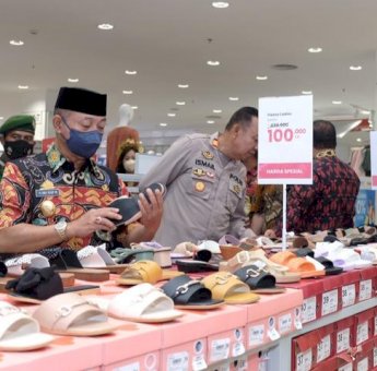 Resmikan Living Plaza, Gowa Jadi Lokasi Pengembangan Bisnis Kawan Lama Group