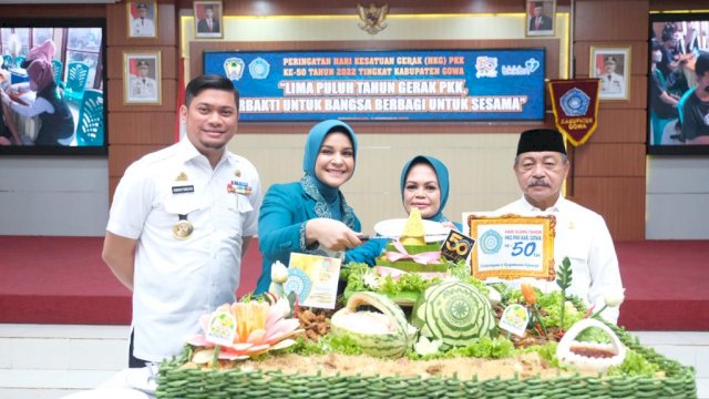 Bupati Gowa Adnan Purictha Ichsan saat menghadiri HKG PKK Ke-50 Tahun 2022 Tingkat Kabupaten Gowa, di Baruga Karaeng Galesong, Kantor Bupati Gowa, Rabu (07/09). (Dok. Humas Gowa)