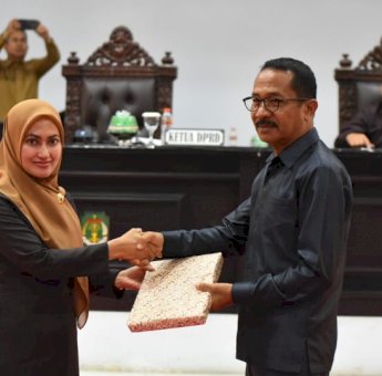 Pemda Luwu Utara Serahkan Rancangan Ranperda APBD Perubahan ke DPRD