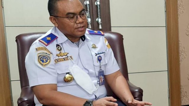 Kepala KSOP Kelas I Balikpapan M Takwim Masuku.(Istimewa)
