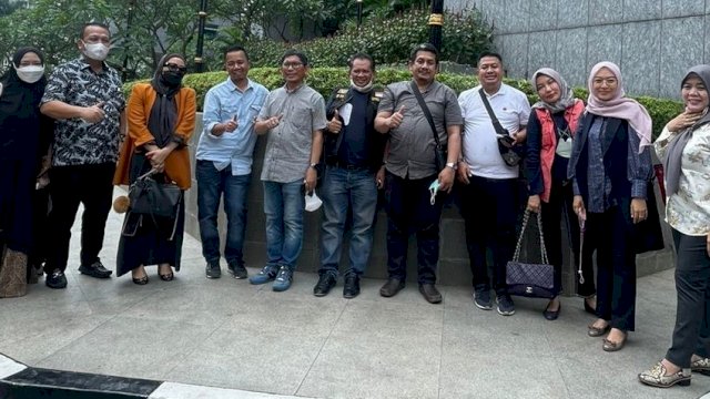 Rombongan Komisi B DPRD Makassar saat melakukan kunjungan kerja ke DPRD DKI Jakarta, Kamis (28/7/2022). (Foto: Istimewa)