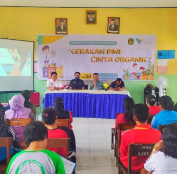 PT Vale Kampanyekan Gerakan Dini Cinta Organik pada Siswa