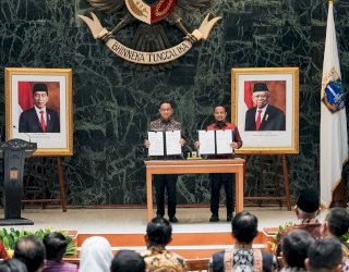 Andi Sudirman dan Anies Baswedan Teken MoU tentang Pengembangan Potensi Daerah dan Peningkatan Pelayanan Publik