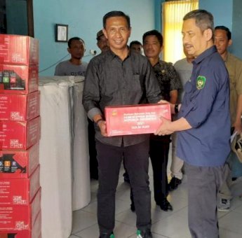 Gubernur Instruksikan Bantu Korban Banjir di Palopo, Dinsos Sulsel Salurkan 1 Ton Beras