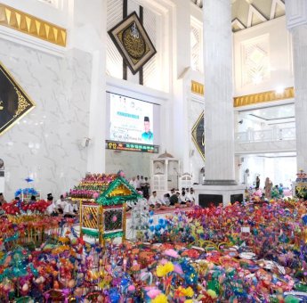 2.061 Kanre Maudu Dibagikan ke Masyarakat Gowa di Peringati Maulid Nabi Muhammad SAW