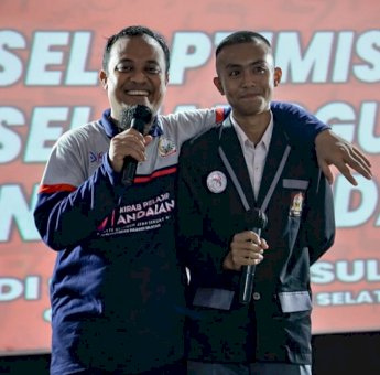 Momentum 353 Tahun Sulsel, Gubernur Andi Sudirman Serahkan Berbagai Bantuan