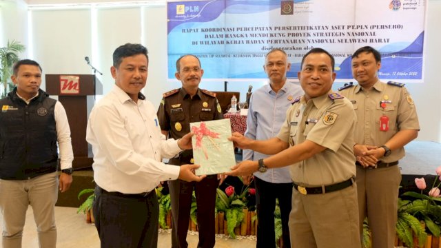 PLN kolaborasi dengan BPN dan Kejati Sulba untuk pengamanan aset milik PLN yang merupakan aset negara. (Dok. Humas PLN UIP Sulawesi)