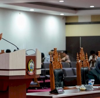 Beri Penjelasan Ranperda APBD TA 2023, Gubernur Sulsel: Fokus Tingkatkan Kesejahteraan Masyarakat
