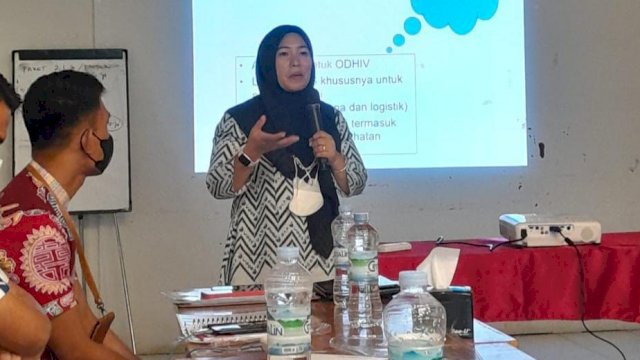 YPKDS menggelar pertemuan dengan puluhan kepala puskesmas di Kota Makassar dalam rangka membahas peningkatan pelayanan kesehatan bagi penderita HIV-AIDS. (Dok. YPKDS)