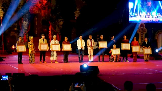 Festival Karya Cipta Anak Negeri yang dilaksanakan Direktorat Jenderal Kekayaan Intelektual (DJKI) dihadiri sejumlah pejabat Kakanwil Kemenkumham. Salah satunya Kakanwil Kemenkumham Sulsel. (Dok. Kakanwil Kemenkumham Sulsel)