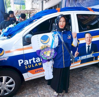 “Tidak Rugi Gabung NasDem,” Kata Dahlia Penerima Mobil Undian Gebyar E-KTA di Parepare