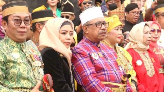 Anggota DPRD Makassar, Nunung Dasniar (kedua dari kiri) menghadiri pengukuhan pengurus DPP Matra di Provinsi Bali, Selasa (16/8/2022) lalu. (Foto: Istimewa)