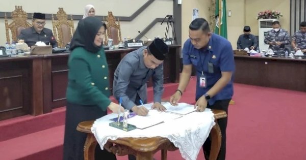 Pemkot dan DPRD Makassar Sepakati APBD Perubahan 2022