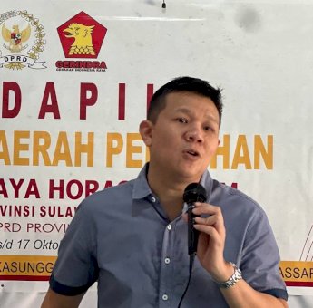 Kundapil, Edward Horas Monitoring Program Sambil Dengarkan Curhat Warga Mamajang