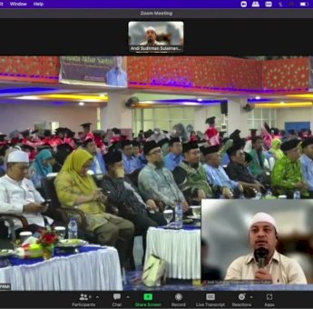 Di Hadapan Peserta Wisuda Akbar Santri Sulsel, Andi Sudirman: Utamakan Adab, Lebih Baik dari Ilmu