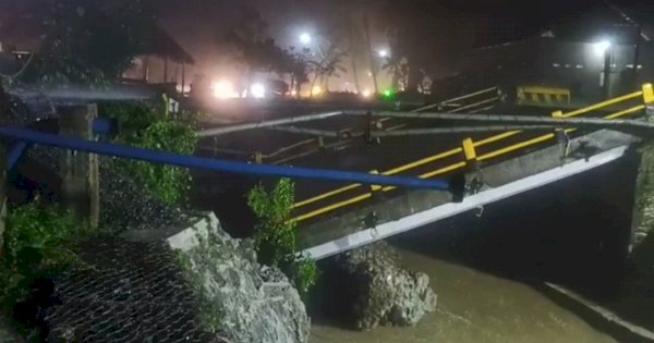 Akses Jembatan Rampoang Kota Palopo Putus, Gubernur Sulsel: Balai Jalan Segera Bangun Jembatan Sementara