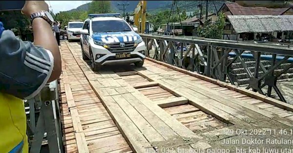 Jembatan Sementara Rampoang Palopo Sudah Bisa Dilalui, Gubernur Andi Sudirman Ucapkan Syukur