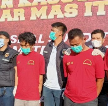 Komplotan Bersenjata Rampok Toko Emas Dibekuk, Satu Orang&nbsp; Disersi Dari TNI