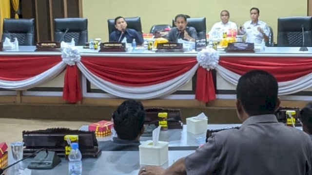 Ket : Rapat Paripurna Badan Musyawarah DPRD Parepare (Istimewa)