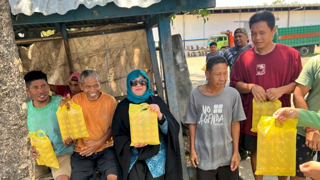 Ketua TP PKK Kota Parepare Erna Rasyid Taufan Tunjukkan Keteladanan Sikapi Kenaikan Harga Telur dan BBM