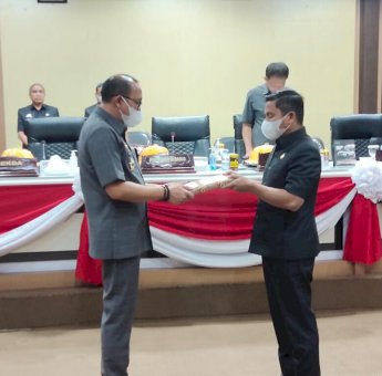 Pesan Wali Kota Parepare pada Penyerahan KUA APBD dan PPAS 2023 ke DPRD