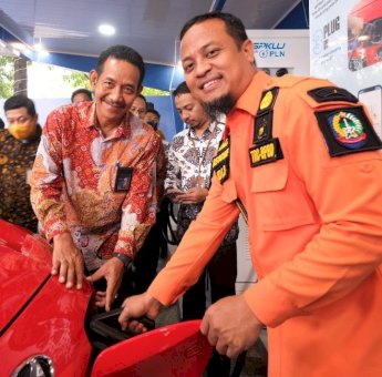 Gencarkan Ekosistem Kendaraan Listrik di Lingkup Pemerintahan, PLN Operasikan 2 SPKLU Baru di Sulawesi Selatan