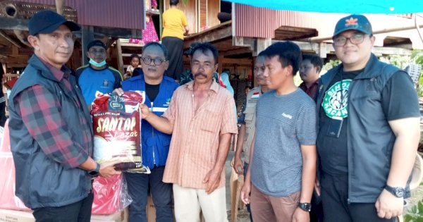 Pemprov Sulsel Salurkan Bantuan 1 Ton Beras ke Korban Banjir di Jeneponto