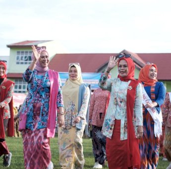 Devile Gowa Perkenalkan Pakaian Nusantara di Jambore PKK Sulsel