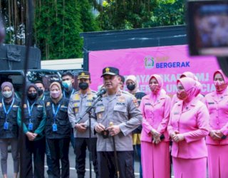 Polda Metro Jaya Berangkatkan Tim Relawan Kesehatan dan Bansos Bencana Cianjur