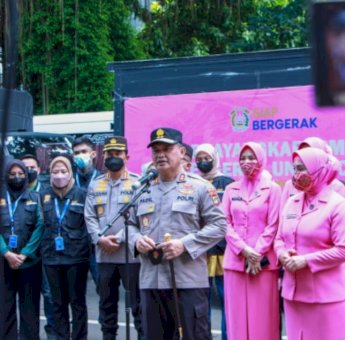 Polda Metro Jaya Berangkatkan Tim Relawan Kesehatan dan Bansos Bencana Cianjur