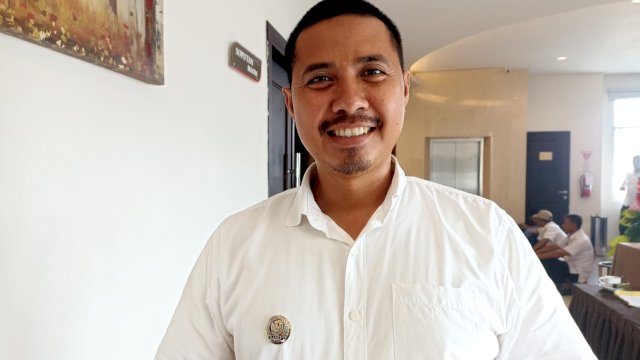 Kepala Desa Jenetallasa, Kecamatan Pallangga, Kabupaten Gowa, Asrul. (Foto: Chaerani/republiknews.co.id)